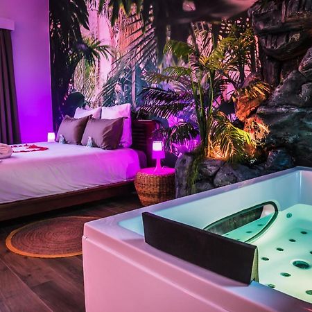 Secret Suite "Jungle" - Jacuzzi Privatif - Gare Rer C - Proche Paris Brétigny-sur-Orge المظهر الخارجي الصورة